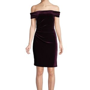 Vince Camuto Velvet Off-The-Shoulder Sheath Size 6